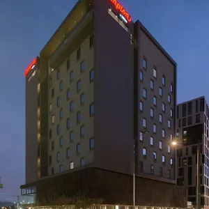 Hotel Hampton By Hilton Airport, Bogota